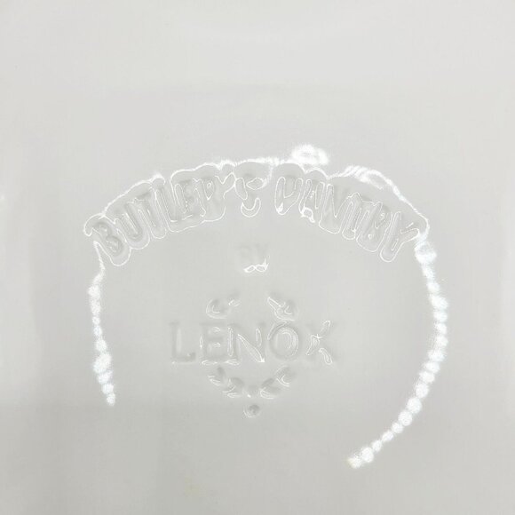 Lenox Butler's Pantry 11-3/8" Dinner Plate Cream with Ribbed & Beaded Rim Mint - Picture 7 of 9